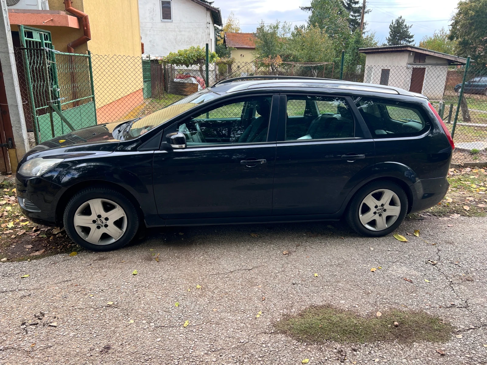 Ford Focus 1.6 TDCI, снимка 2 - Автомобили и джипове - 56551927