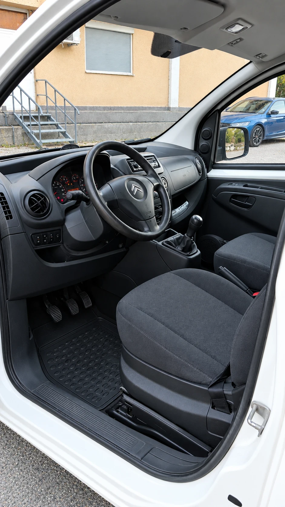 Citroen Nemo, снимка 5 - Автомобили и джипове - 56605109