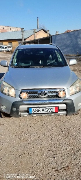     Toyota Rav4 2.2 D 