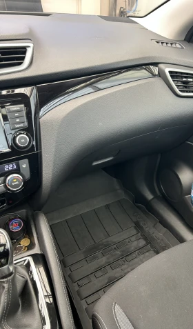 Обява за продажба на Nissan Qashqai 1.3 DDT 160 DCT ACENTA PLUS, AVTOMATIK ~39 000 лв. - изображение 7 | Auto.bg Обява за продажба на Nissan Qashqai 1.3 DDT 160 DCT ACENTA PLUS, AVTOMATIK ~39 000 лв. - изображение 7