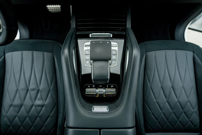 Mercedes-Benz GLE 53 4MATIC В гаранция | Full | SilverStar, снимка 10 - Автомобили и джипове - 52311662