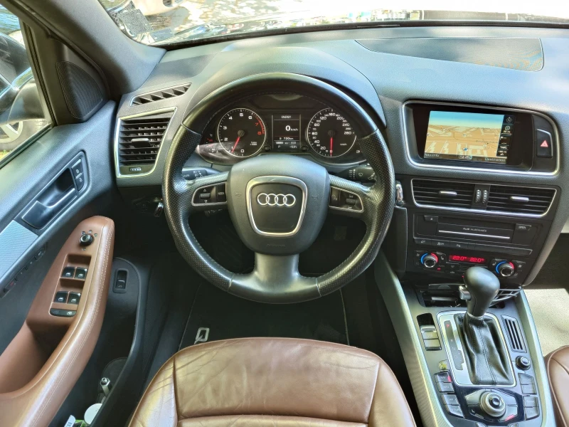 Audi Q5, снимка 7 - Автомобили и джипове - 52408525