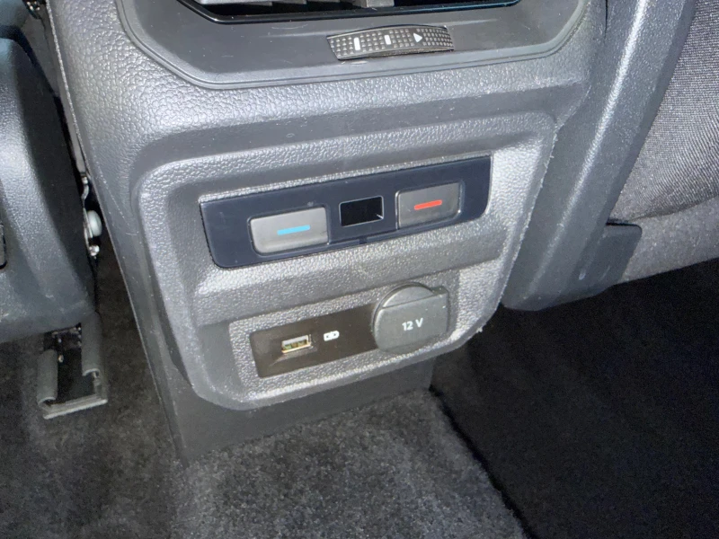 Seat Tarraco NAVI DIGITAL 7 м. ШВЕЙЦАРИЯ, снимка 11 - Автомобили и джипове - 52820993