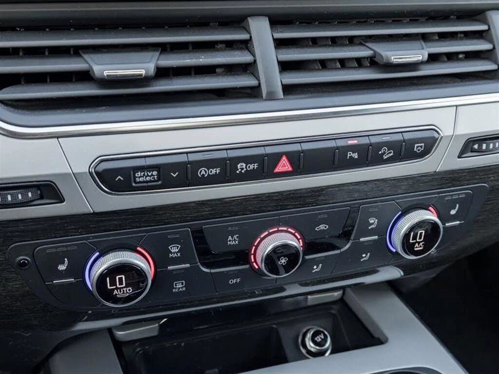 Audi Q7 *  *    *   *  | Mobile.bg   12