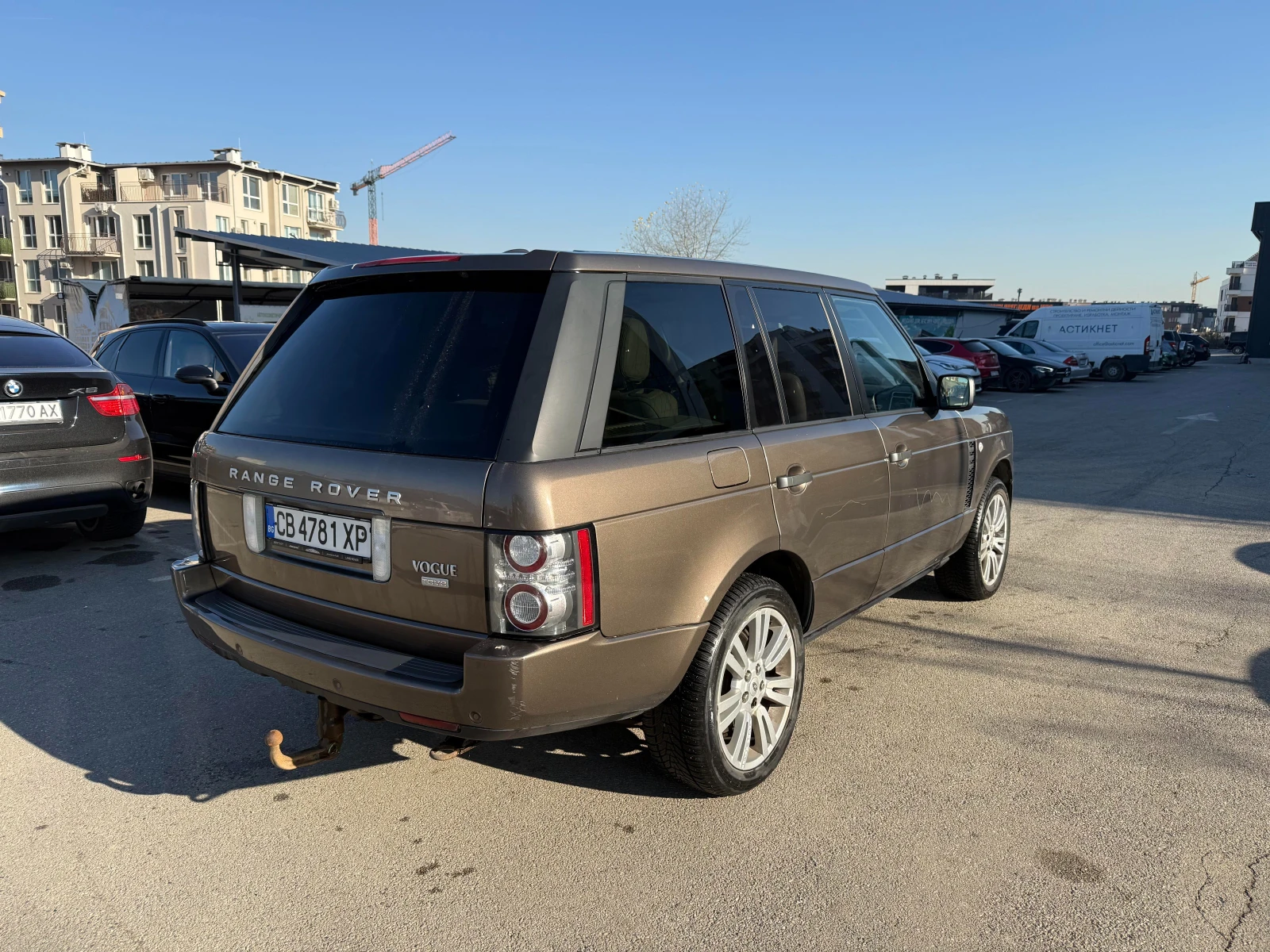 Land Rover Range rover V8 4.4/ FACELIFT/ПОДГРЕВ/ОБДУХВАНЕ/КАМЕРА/ПАНОРАМА - изображение 4