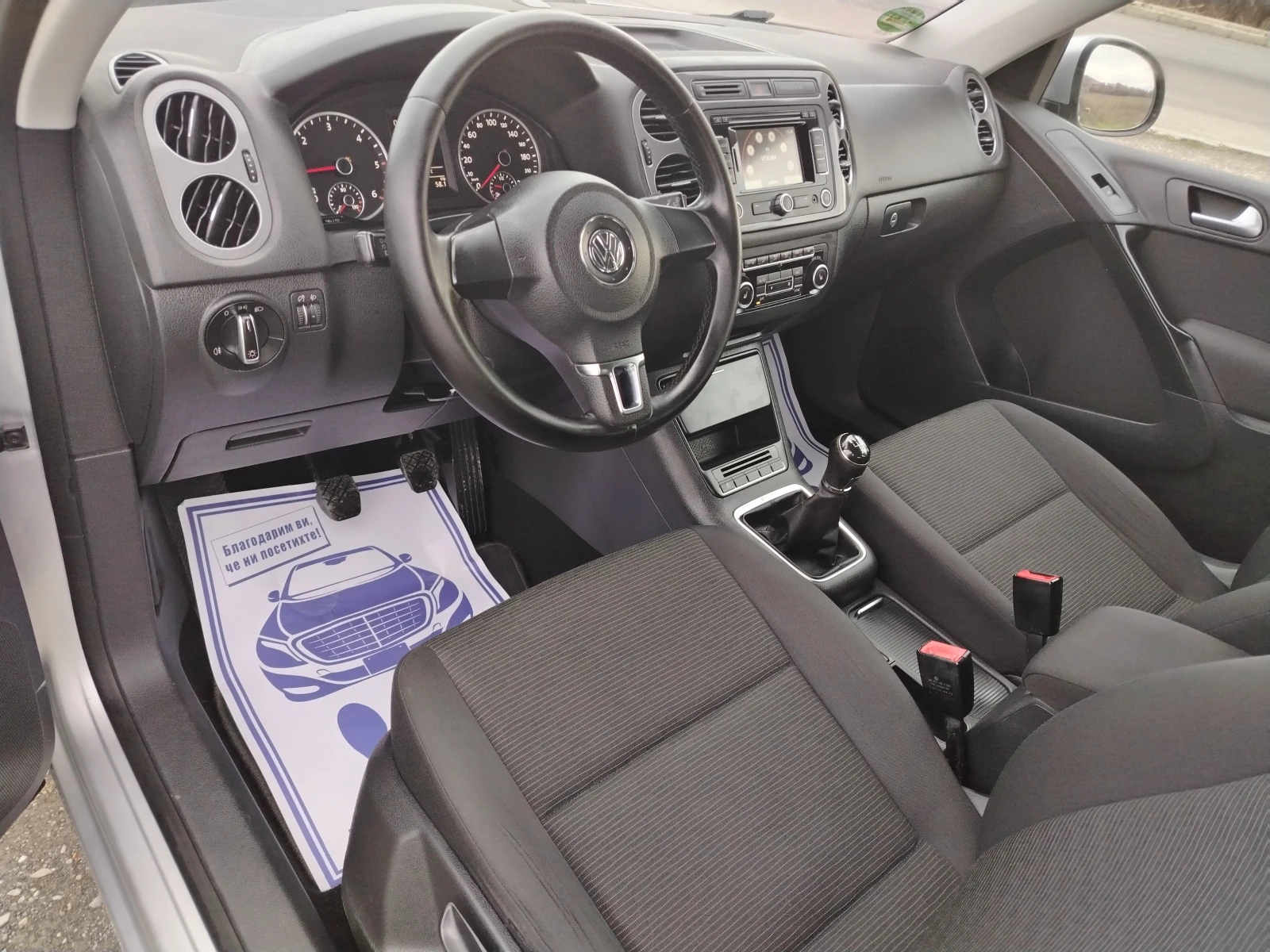 VW Tiguan 2.0-140 КС FACELIFT 6ск NAVI 4x4 - изображение 10