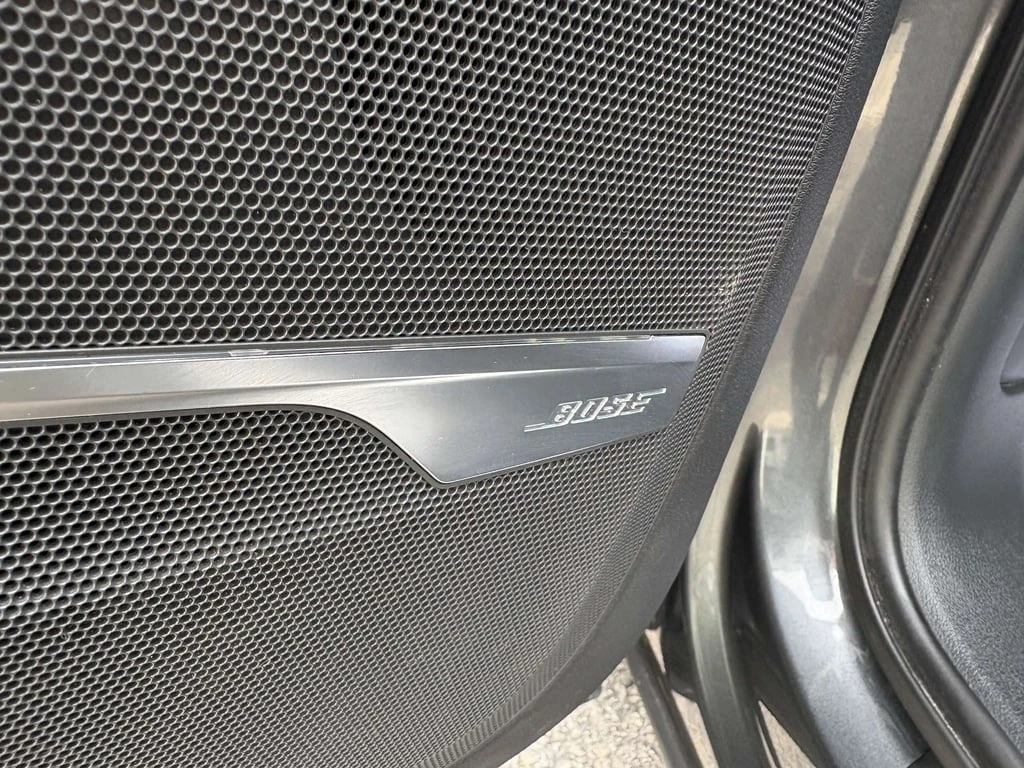 Audi Q7 TECHNIK | S LINE | 7 PASS | HTD/VNT SEATS | BOSE - изображение 10