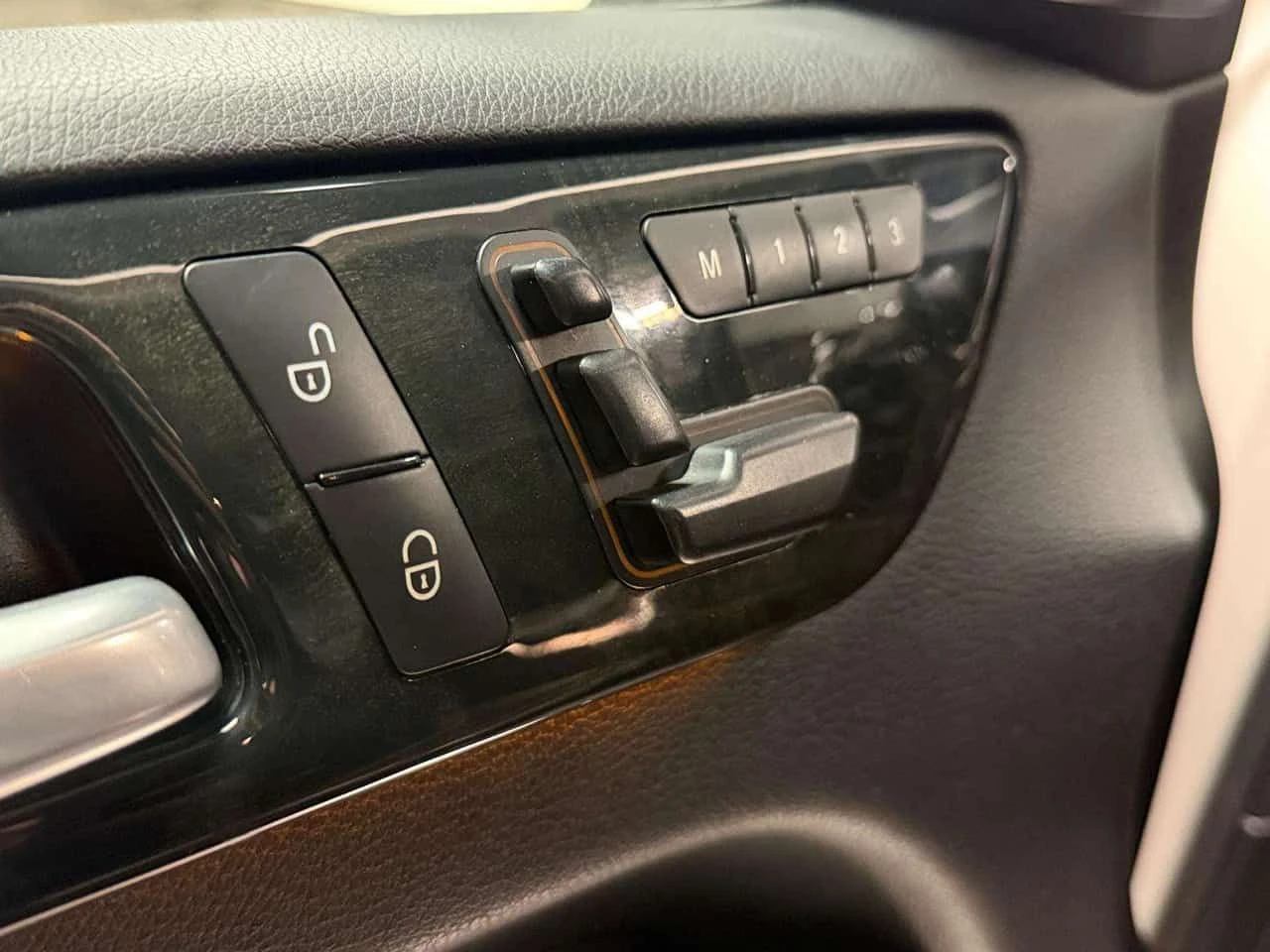 Mercedes-Benz ML ML350 4 MATIC BluTEC CARFAX | Mobile.bg � ����������� 12