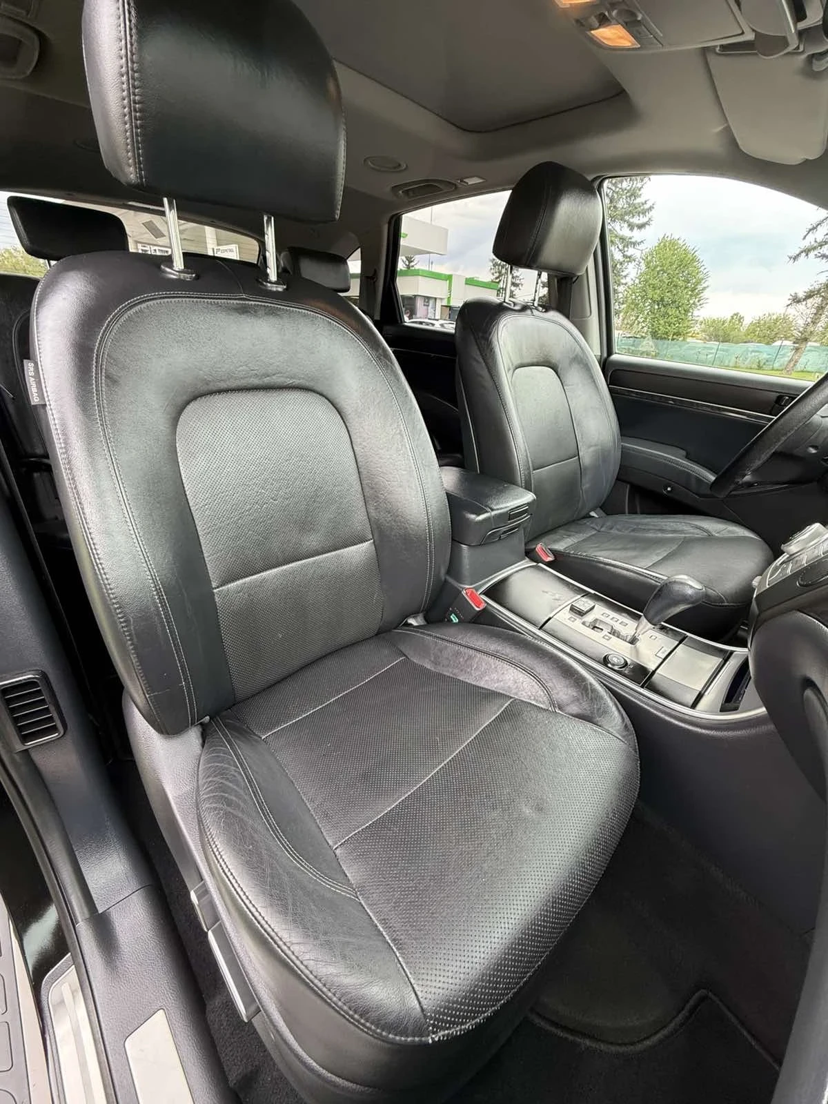 Hyundai IX55 3.0CRDI 4x4 automatik/gaz, снимка 13 - Автомобили и джипове - 54487997
