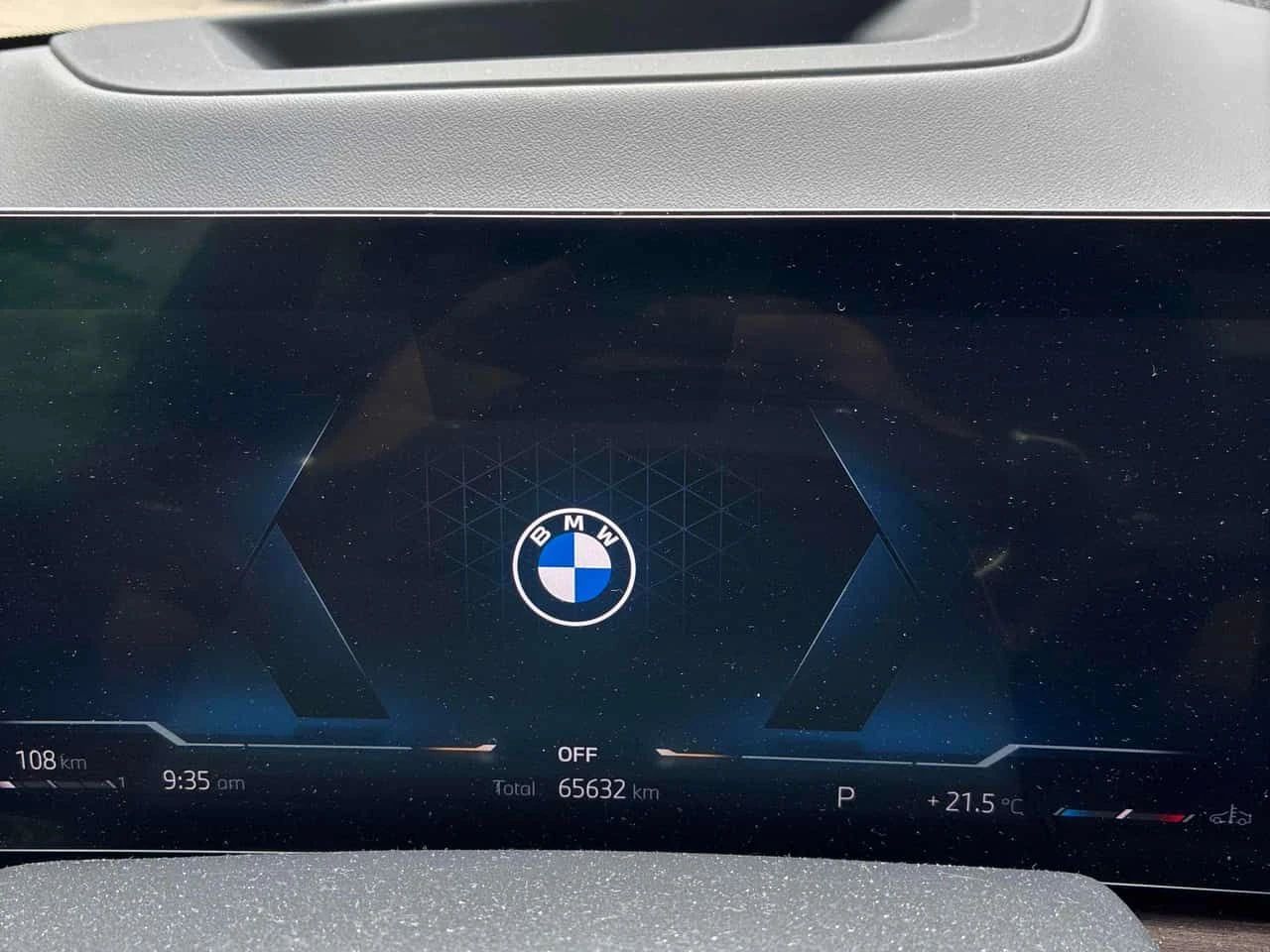 BMW X7 xDrive40i/ПАНОРАМА/ДИСТРОНИК/360 КАМЕРИ, снимка 10 - Автомобили и джипове - 55141769