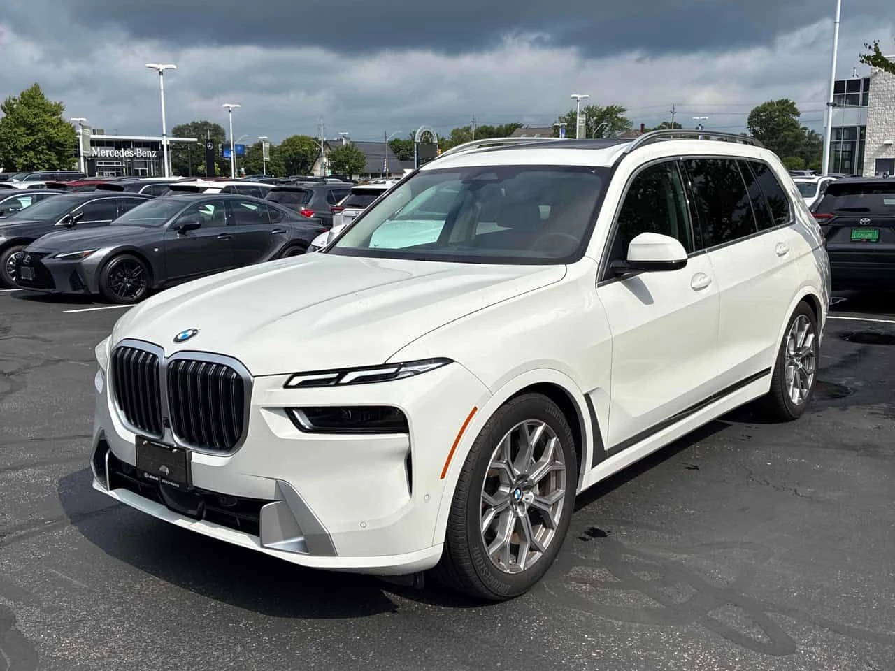 BMW X7 xDrive40i/ПАНОРАМА/ДИСТРОНИК/360 КАМЕРИ