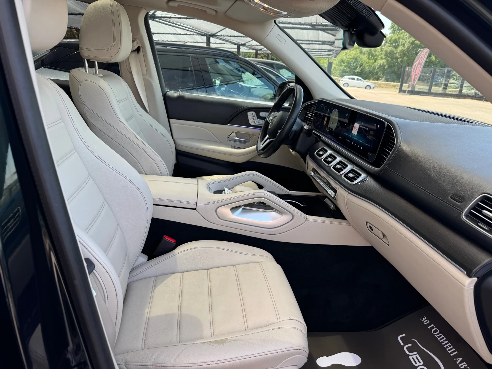 Mercedes-Benz GLE 350 CDI-AMG-PANO-DISTR-21J-360'-FULL-FULL, снимка 12 - Автомобили и джипове - 55432420