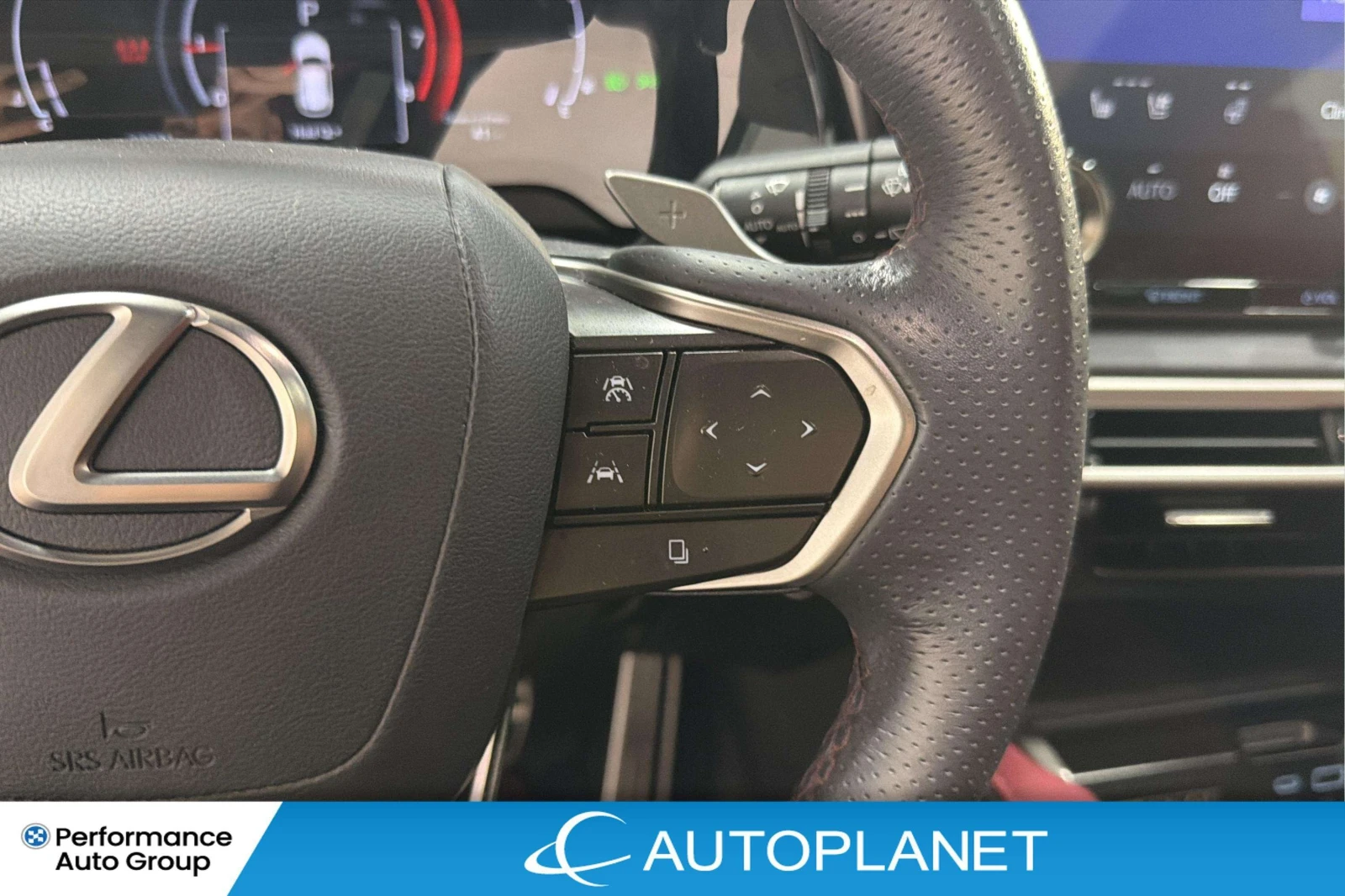 Lexus RX * 350 350 F Sport 2 AWD, Pano Roof, Heads Up Displ, снимка 17 - Автомобили и джипове - 56073180