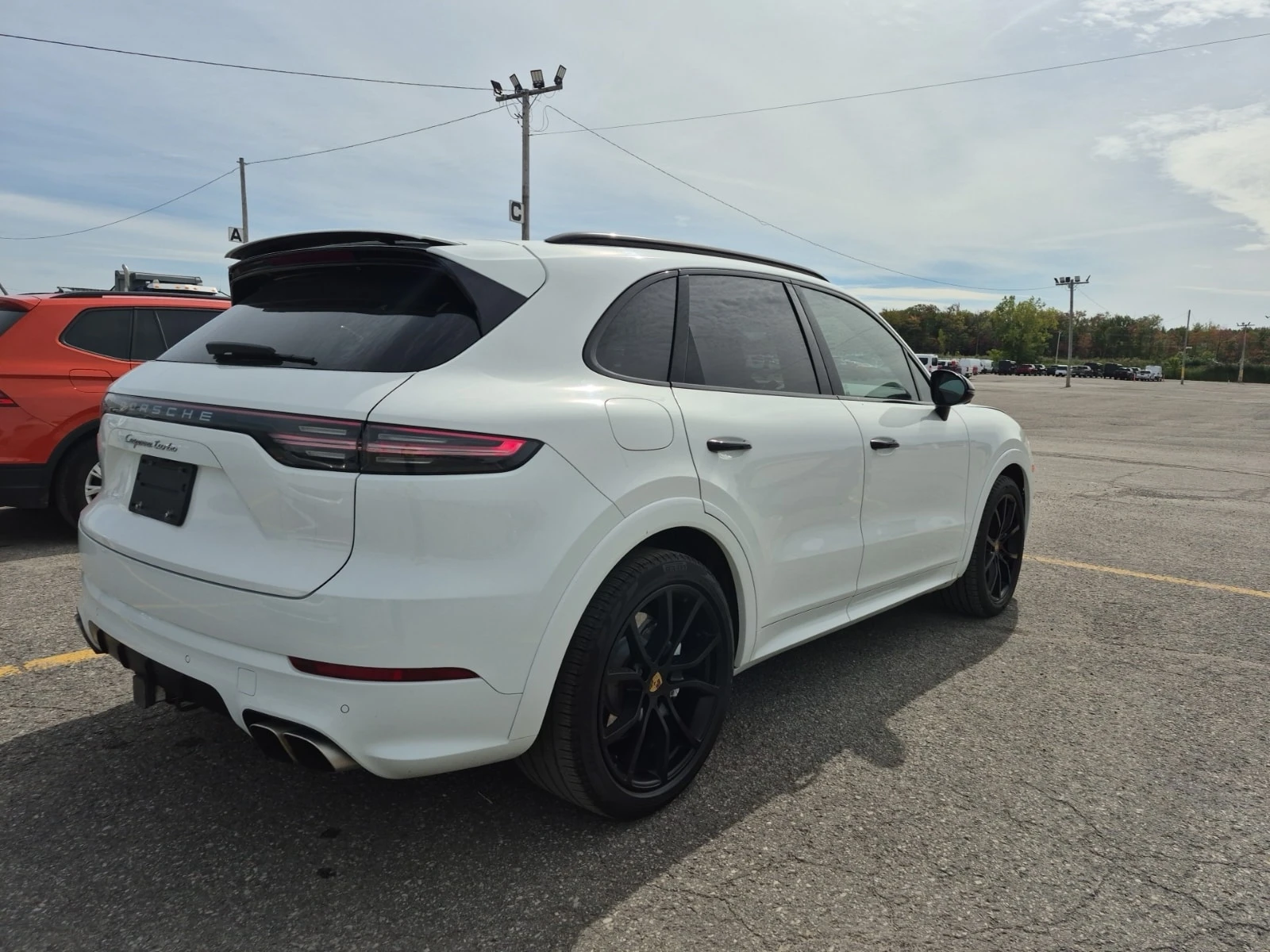 Porsche Cayenne * TURBO * 360 КАМЕРА* ПАНОРАМА* ПОДГРЕВИ* , снимка 3 - Автомобили и джипове - 56093881