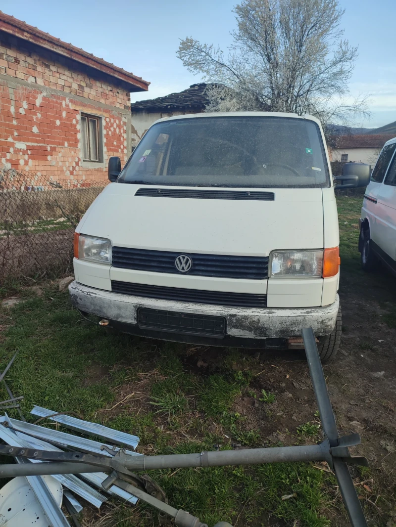 VW T4, снимка 1 - Бусове и автобуси - 49515320