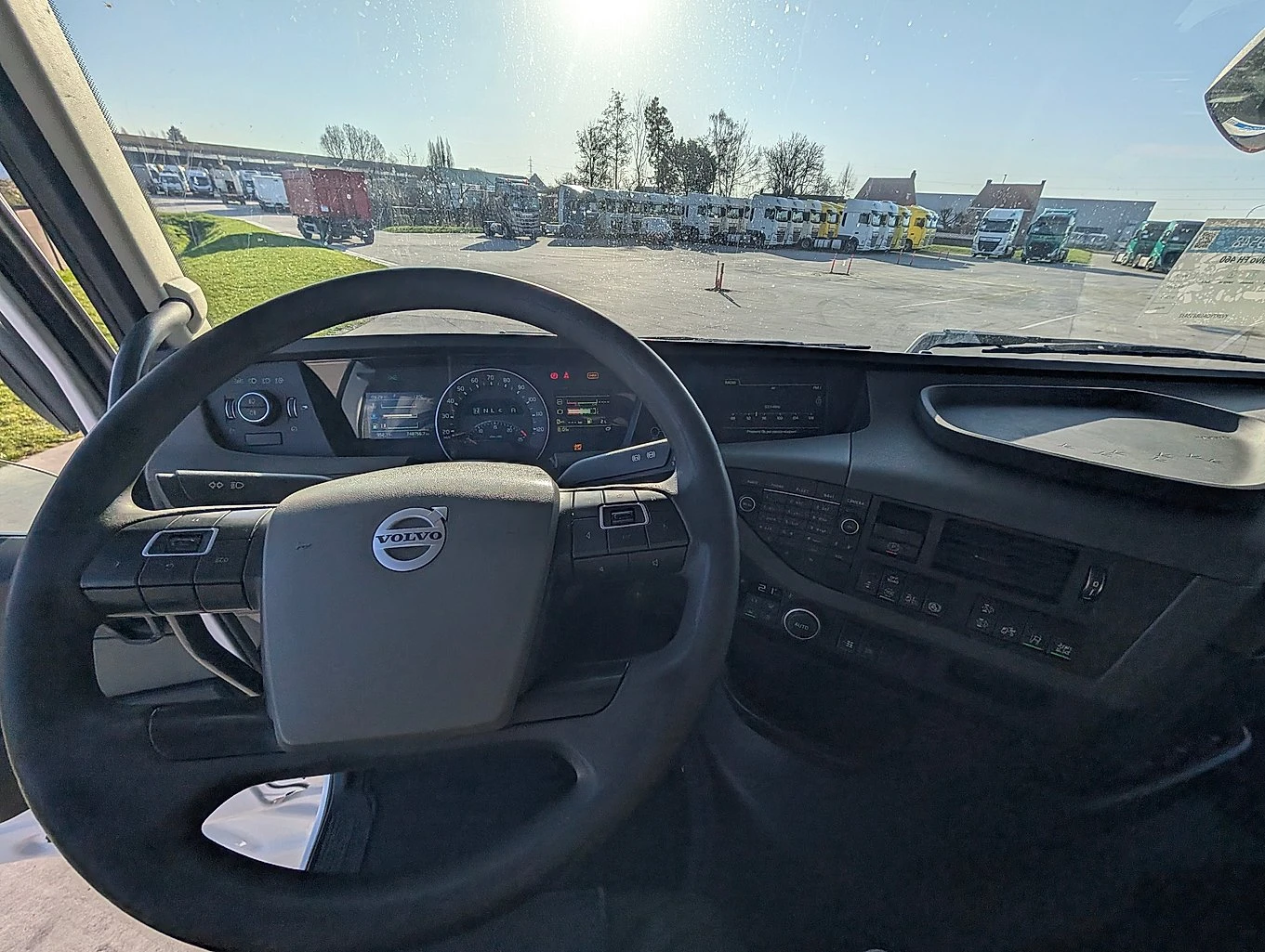 Volvo Fh 460, снимка 11 - Камиони - 53751963