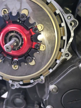 Yamaha YZF-R1 | Mobile.bg    2