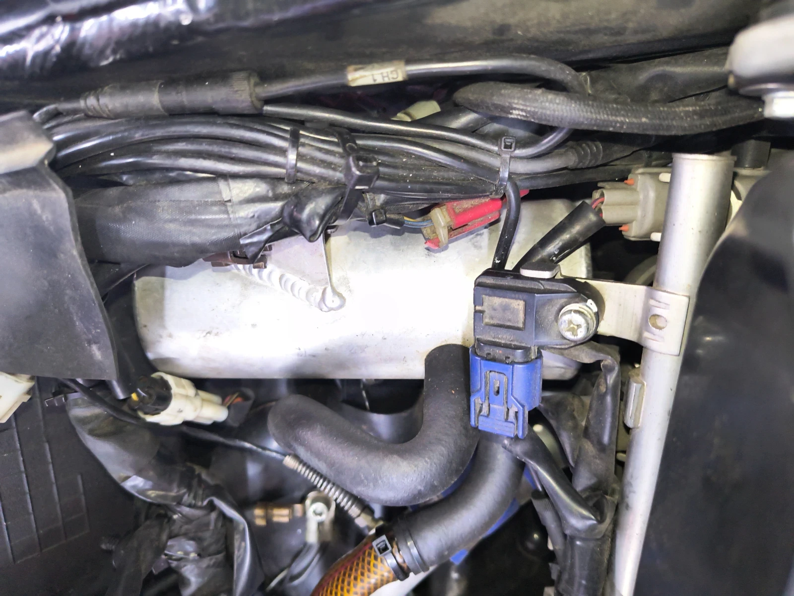 Yamaha YZF-R1 | Mobile.bg   5