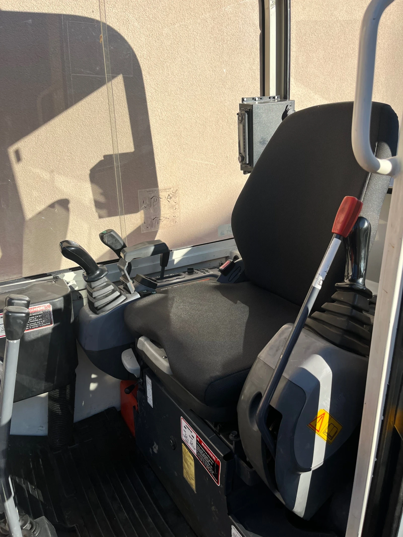 Багер Kubota KX41 - изображение 2