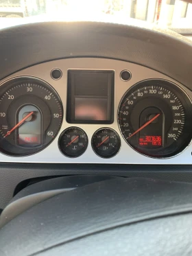 VW Passat Комби, снимка 8