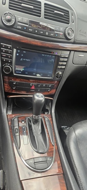 Mercedes-Benz E 55, снимка 15