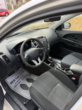 Kia Ceed, снимка 10