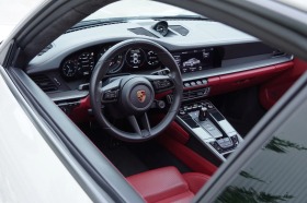 Porsche 911 (992) Carrera 4S 3.0 PDK, снимка 10 - Автомобили и джипове - 45653929