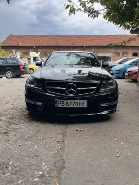 Mercedes-Benz C 63 A...