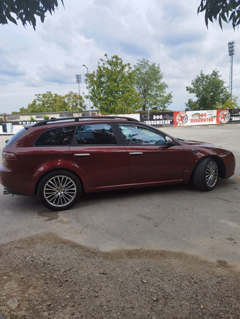 Alfa Romeo 159 sportwagon, снимка 3 - Автомобили и джипове - 47304431