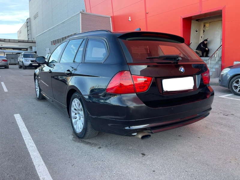 BMW 318 D АВТОМАТИК/НАВИГАЦИЯ, снимка 7 - Автомобили и джипове - 48392369