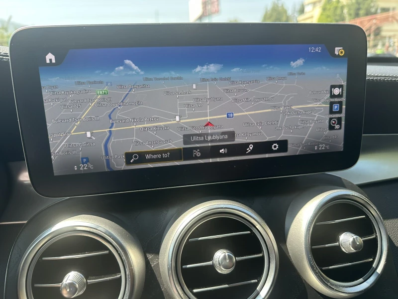 Mercedes-Benz GLC 200 2.0 BENZ, снимка 10 - Автомобили и джипове - 51431480