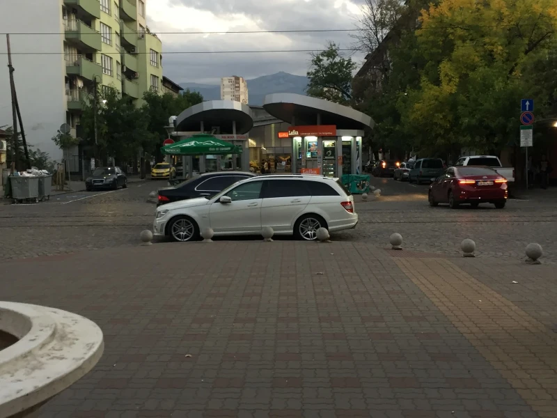 Mercedes-Benz C 350 350 CDI 4-MATIC, снимка 12 - Автомобили и джипове - 52714054