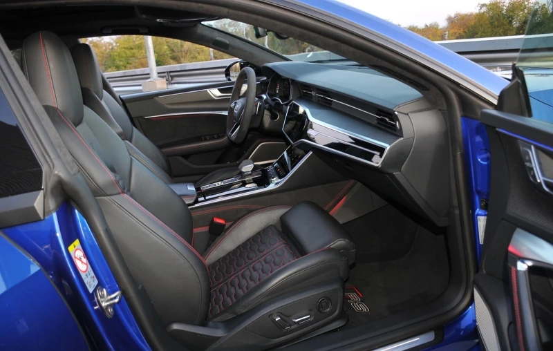 Audi Rs7 Sportback 4.0 TFSI V8 Quattro, снимка 9 - Автомобили и джипове - 52291821