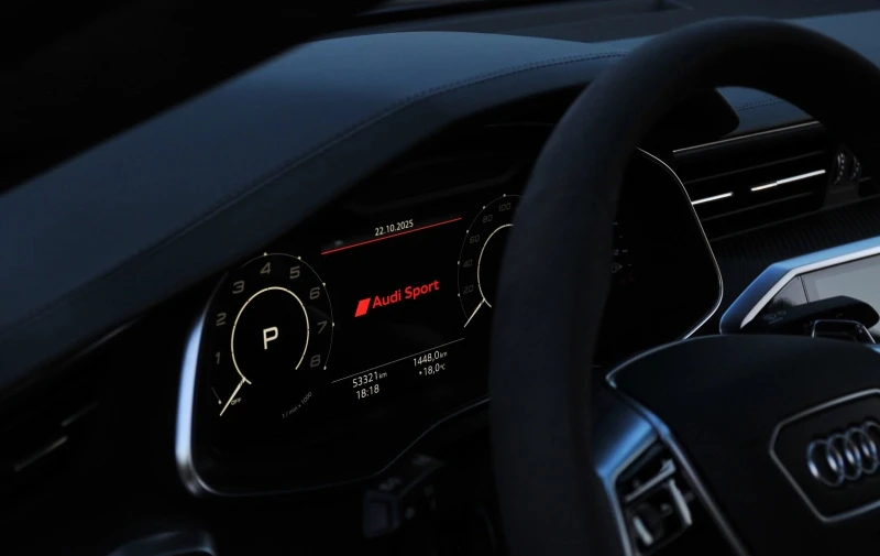 Audi Rs7 Sportback 4.0 TFSI V8 Quattro, снимка 16 - Автомобили и джипове - 52291821