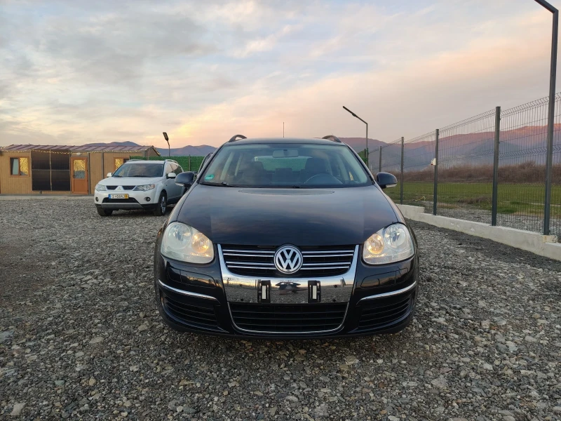VW Golf 1.9 TDI 105, снимка 2 - Автомобили и джипове - 52829479