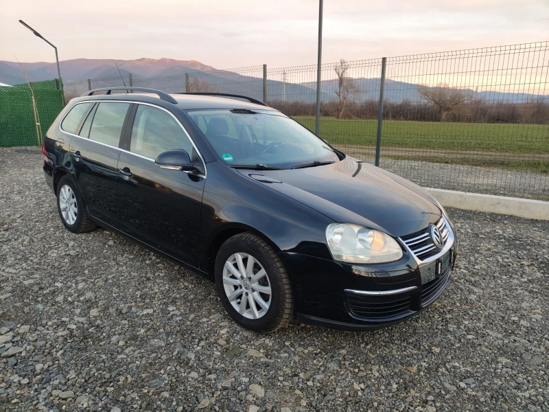 VW Golf 1.9 TDI 105, снимка 8 - Автомобили и джипове - 52829479
