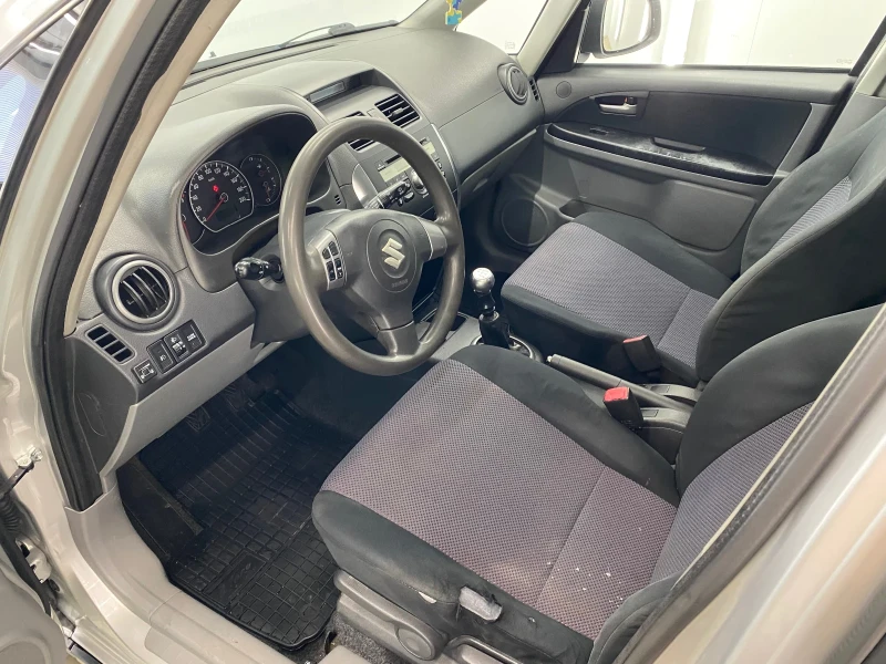 Suzuki SX4 1.6 4х4 107к.с., снимка 7 - Автомобили и джипове - 53091697