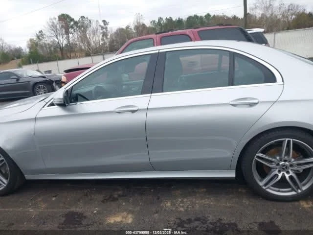 Mercedes-Benz E 300, снимка 8 - Автомобили и джипове - 53168577