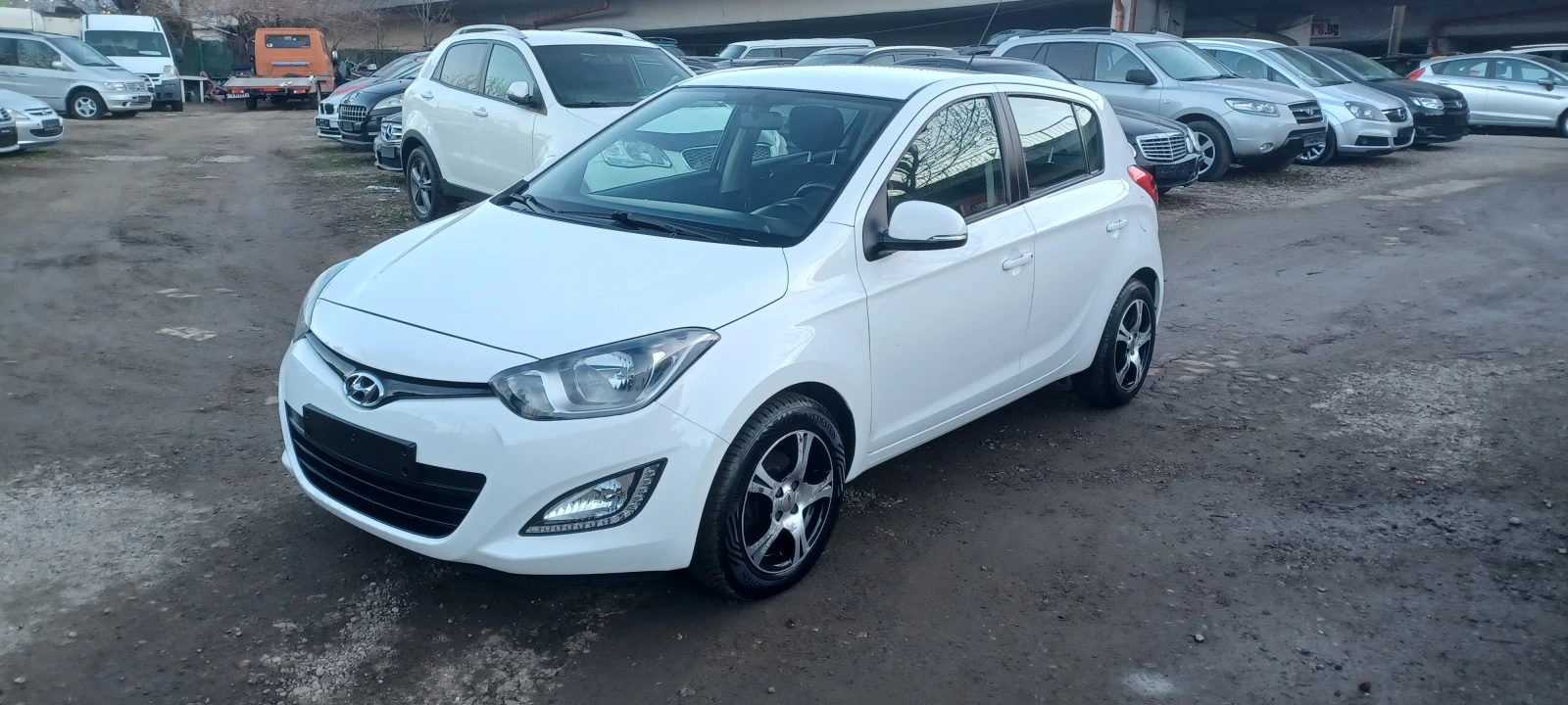 Hyundai I20 EURO 5b, start-stop - [1] 