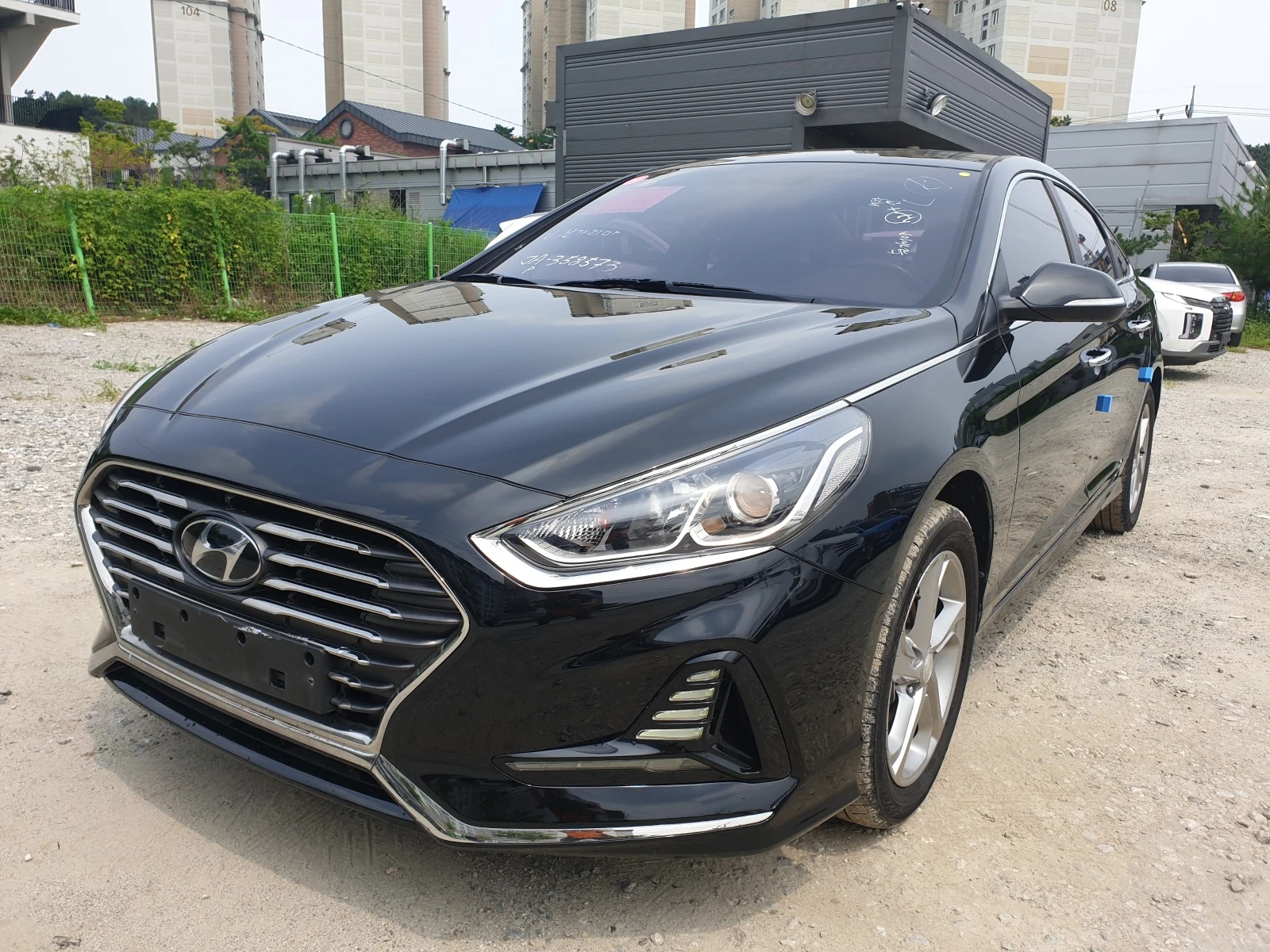 Hyundai Sonata Собствен лизинг гаранция от 6м до 2 г. Реални км - изображение 3