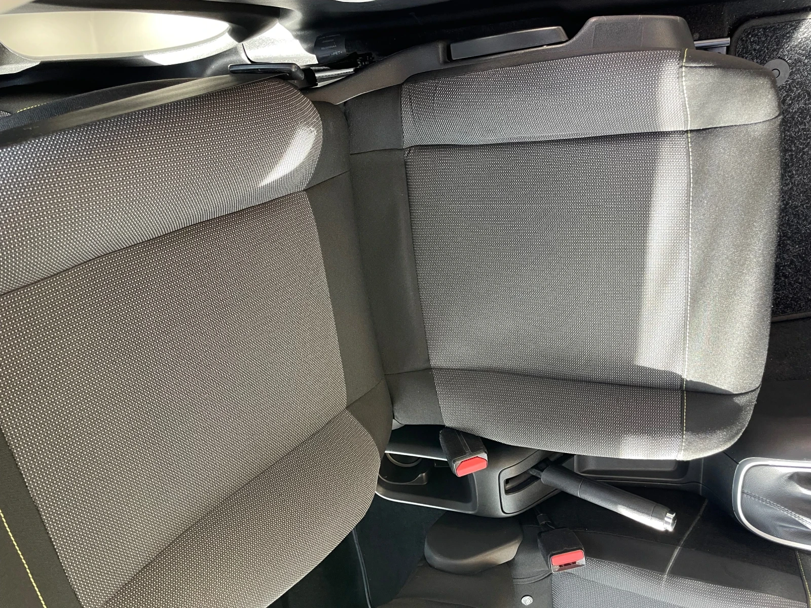 Citroen C3 PureTech  Shine Pack. ЦЕНАТА НЕ СЕ КОМЕНТИРА!!! - изображение 8