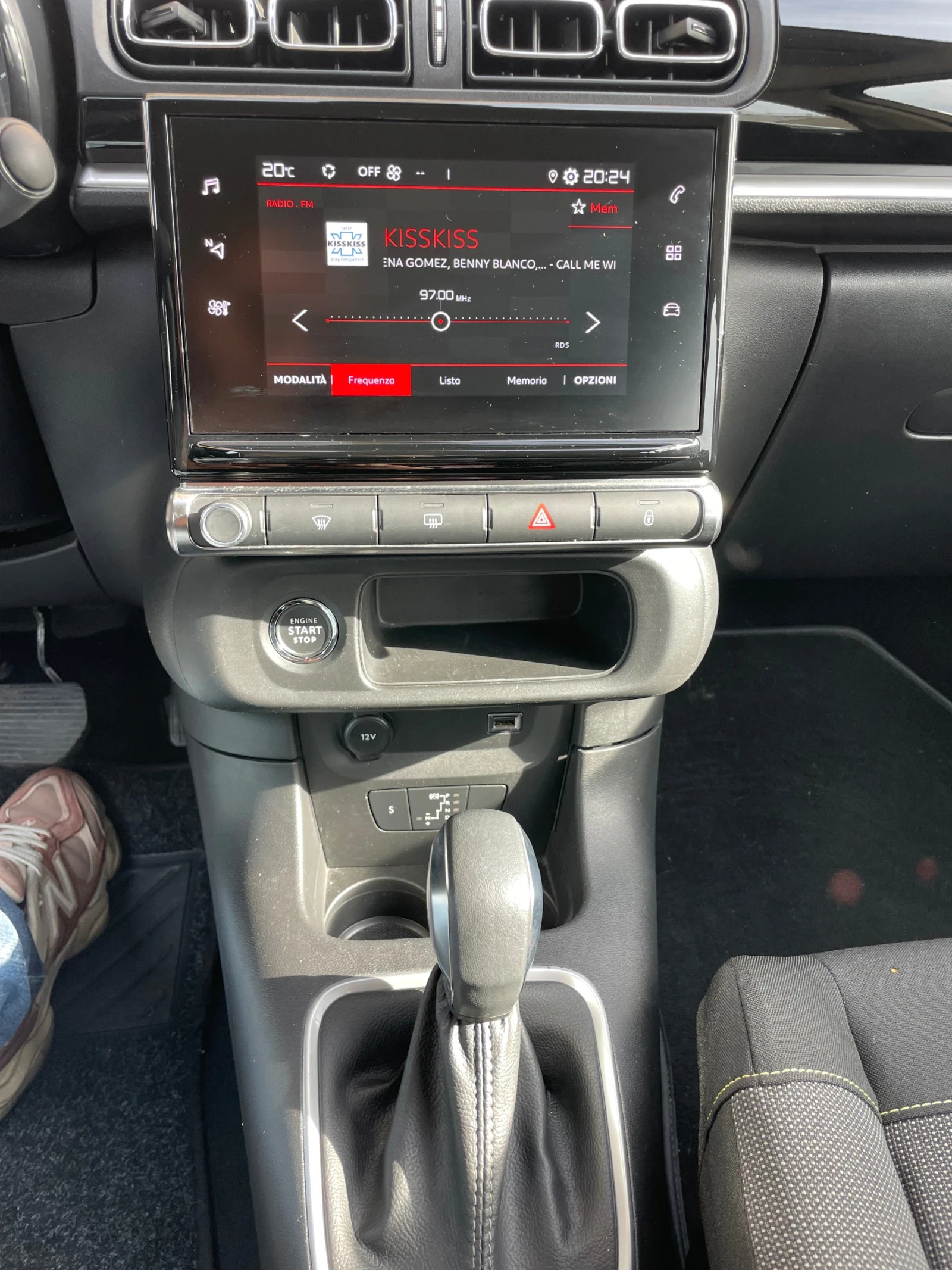 Citroen C3 PureTech  Shine Pack. ЦЕНАТА НЕ СЕ КОМЕНТИРА!!! - изображение 10