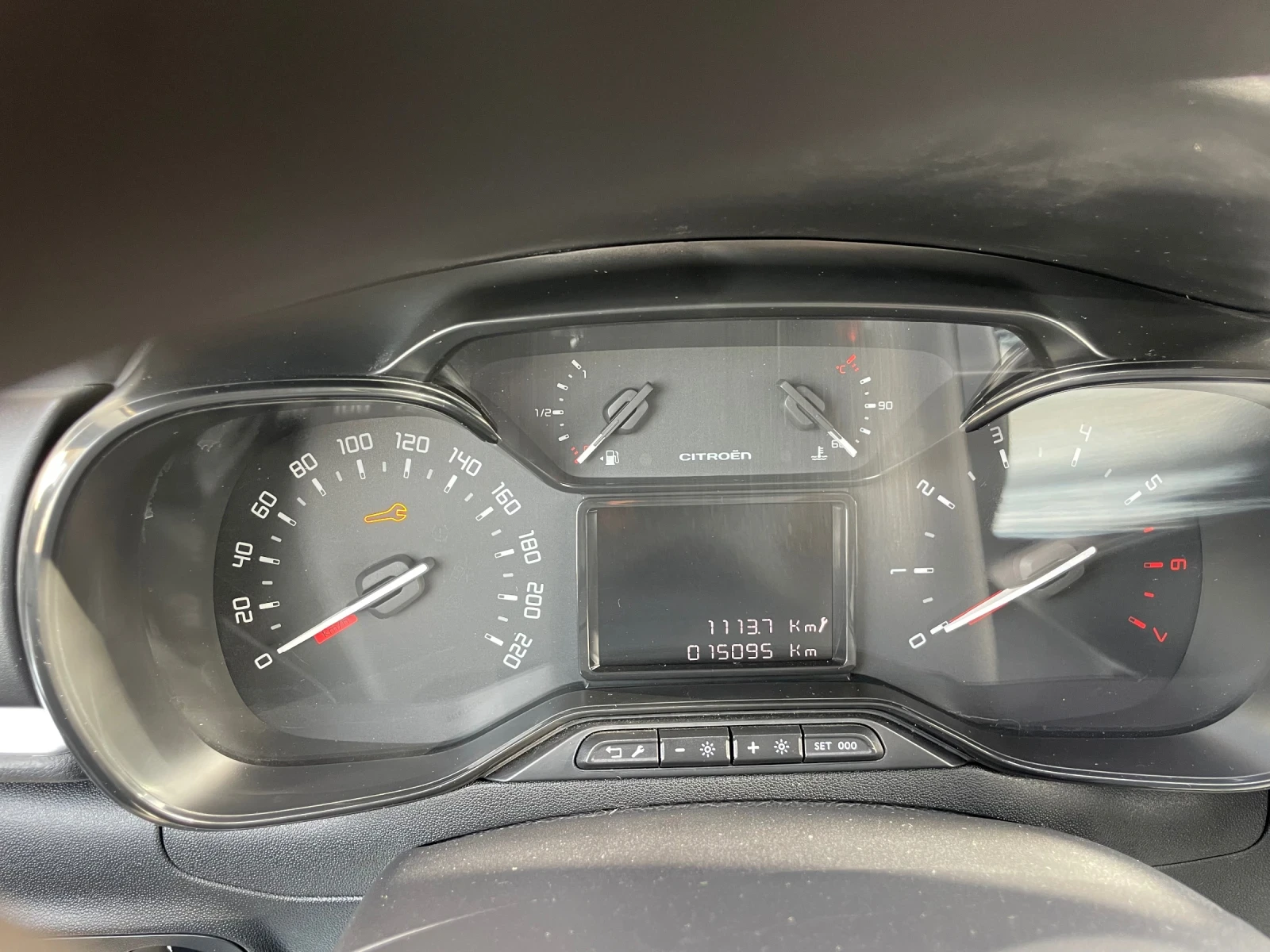Citroen C3 PureTech  Shine Pack. ЦЕНАТА НЕ СЕ КОМЕНТИРА!!! - изображение 9
