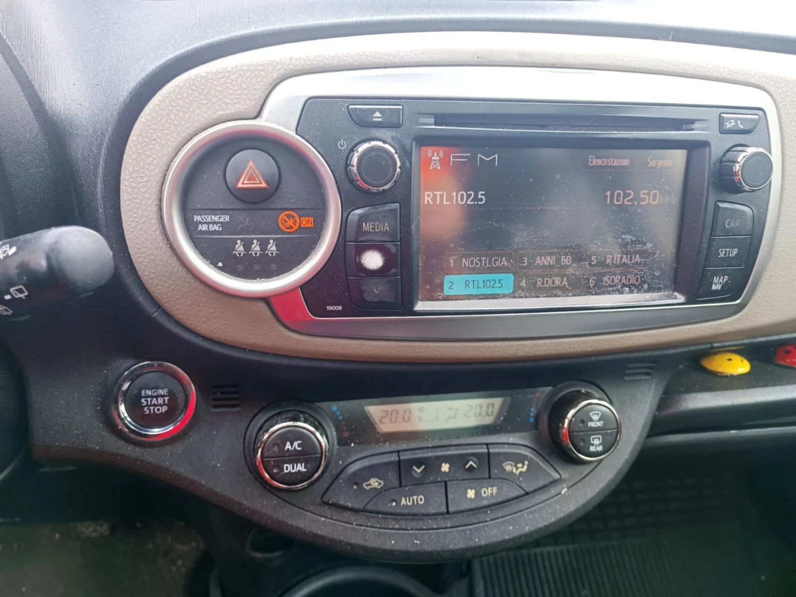 Toyota Yaris 1.4D4d - изображение 6