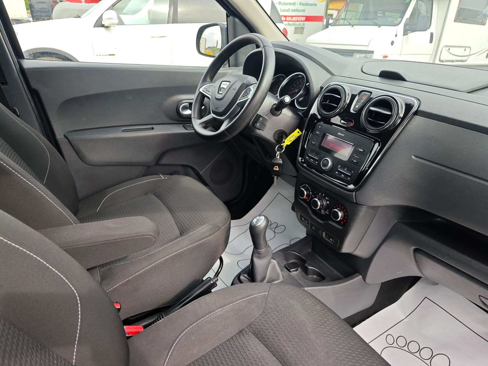 Dacia Lodgy 1, 2i 7 места FACE LIFT | Mobile.bg — изображение 11