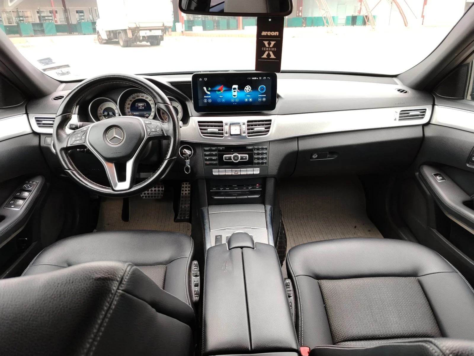 Mercedes-Benz E 200 | Mobile.bg — изображение 12