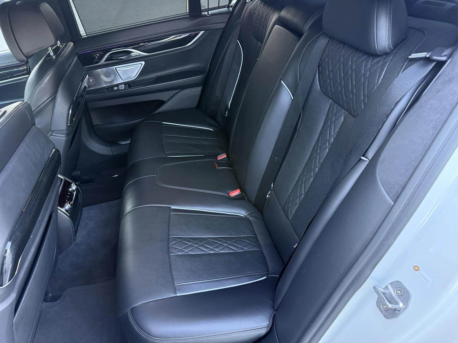 BMW 750 M PAKET.X-DRIVE | Mobile.bg   15