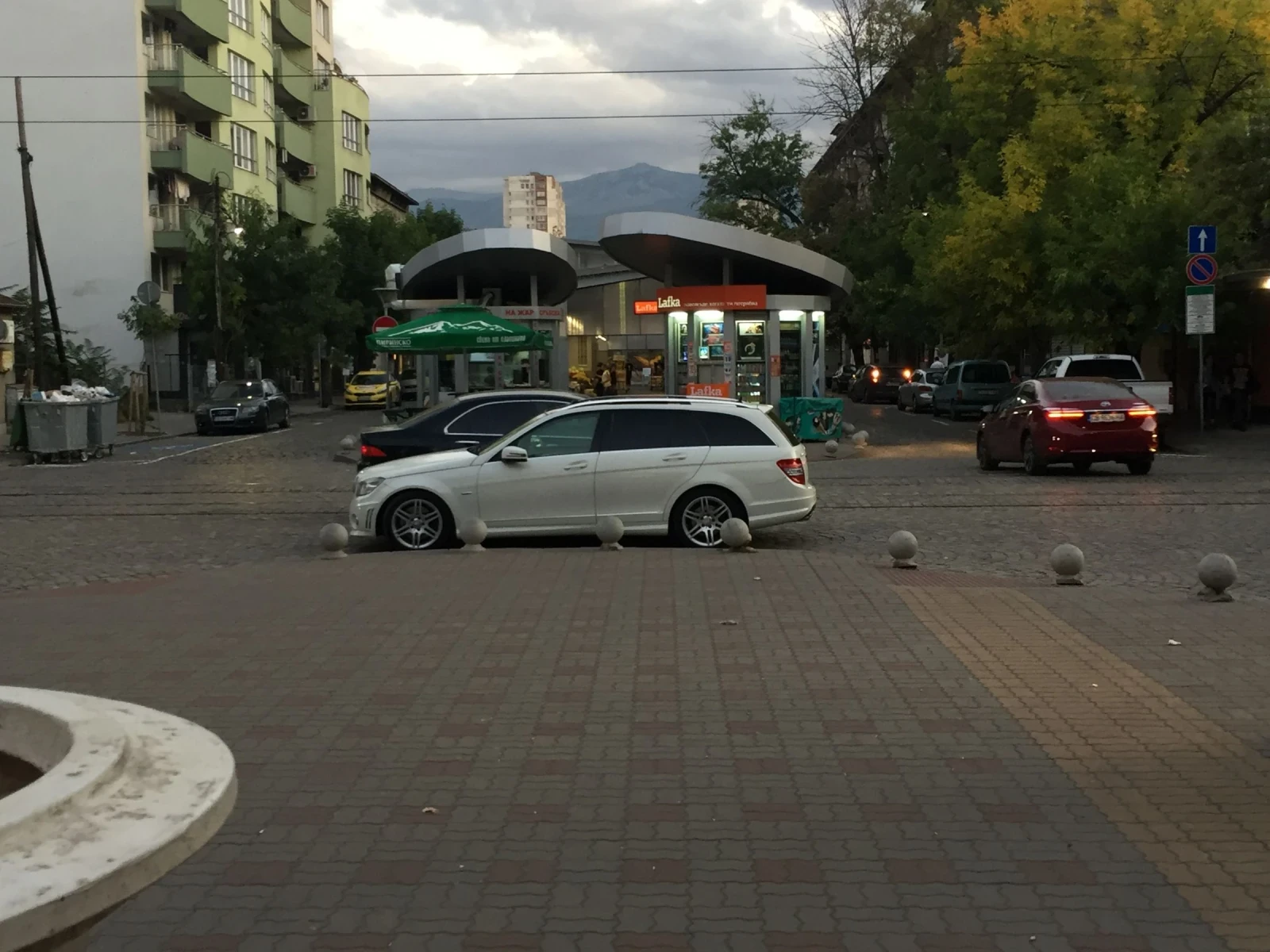 Mercedes-Benz C 350 350 CDI 4-MATIC - изображение 3