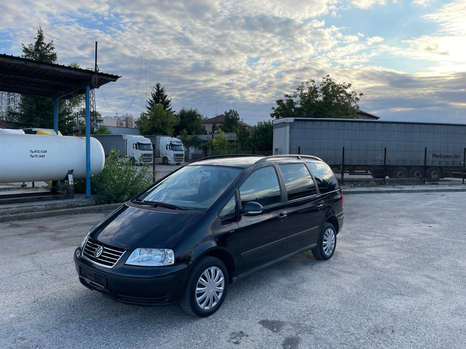 VW Sharan | Mobile.bg   1