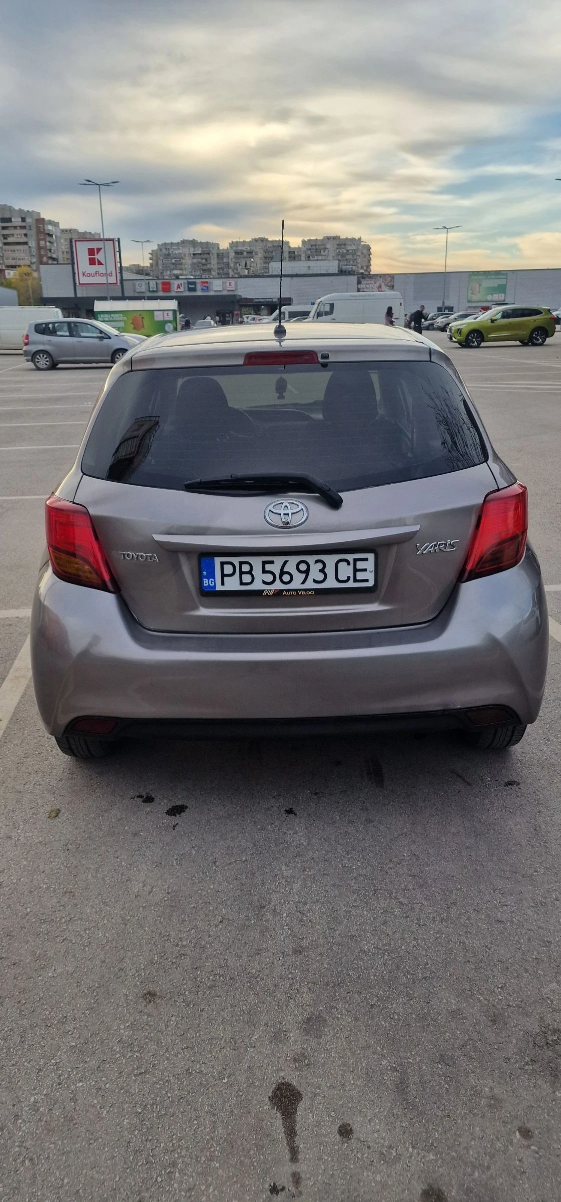 Toyota Yaris Yaris 1 vvt lpg - изображение 7